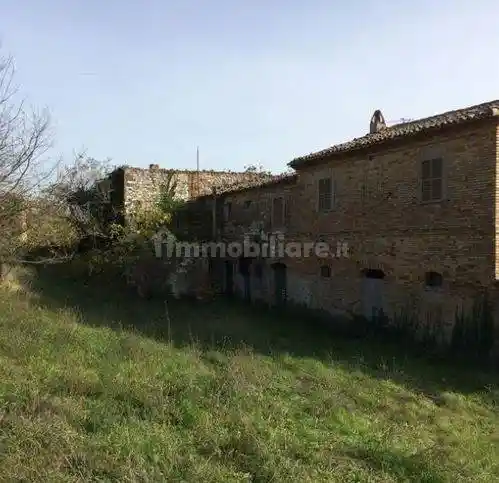 Rustico - Casale in vendita a Isola del Piano