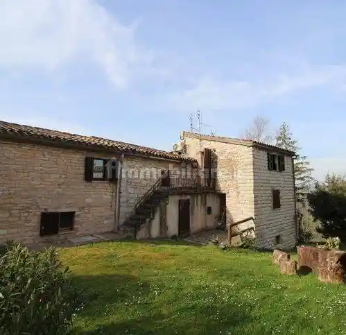 Rustico - Casale in vendita a Cagli
