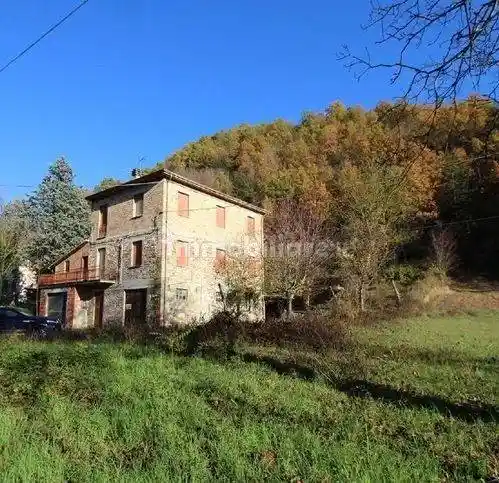 Rustico - Casale in vendita a Piandimeleto