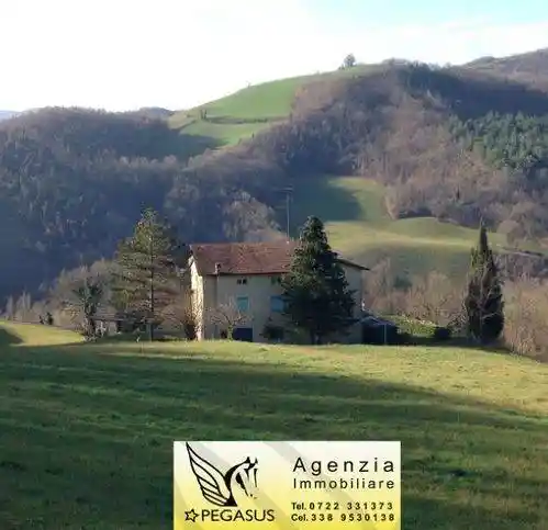 Rustico - Casale in vendita a Piandimeleto