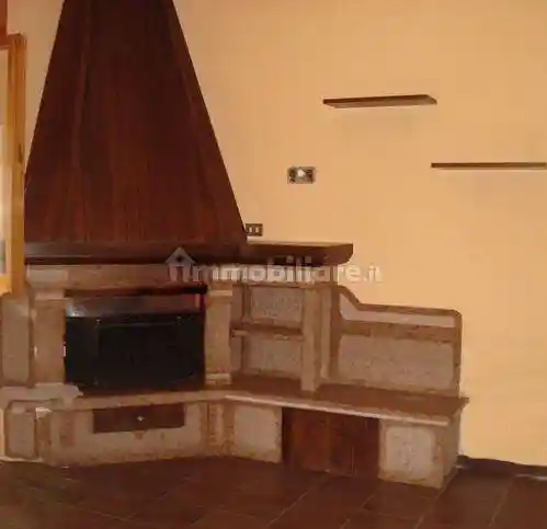 Appartamento in vendita a Acqualagna