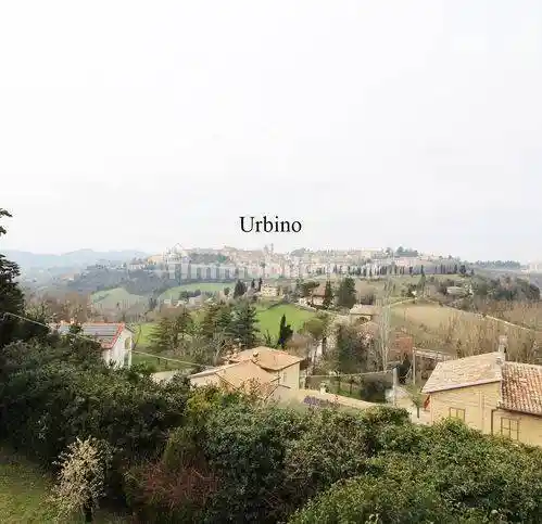 Appartamento in vendita a Urbino