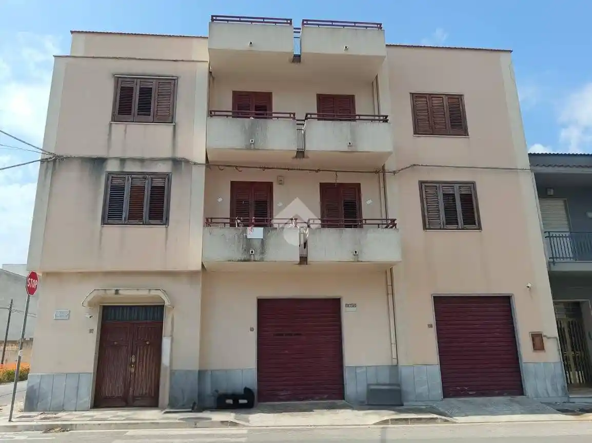 Palazzo - Edificio in vendita a Trapani