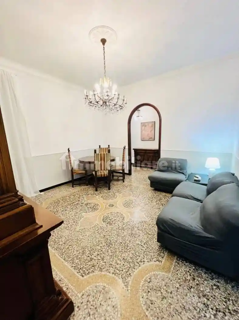 Appartamento in affitto a Genova