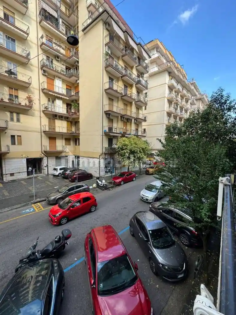 Appartamento in vendita a Salerno