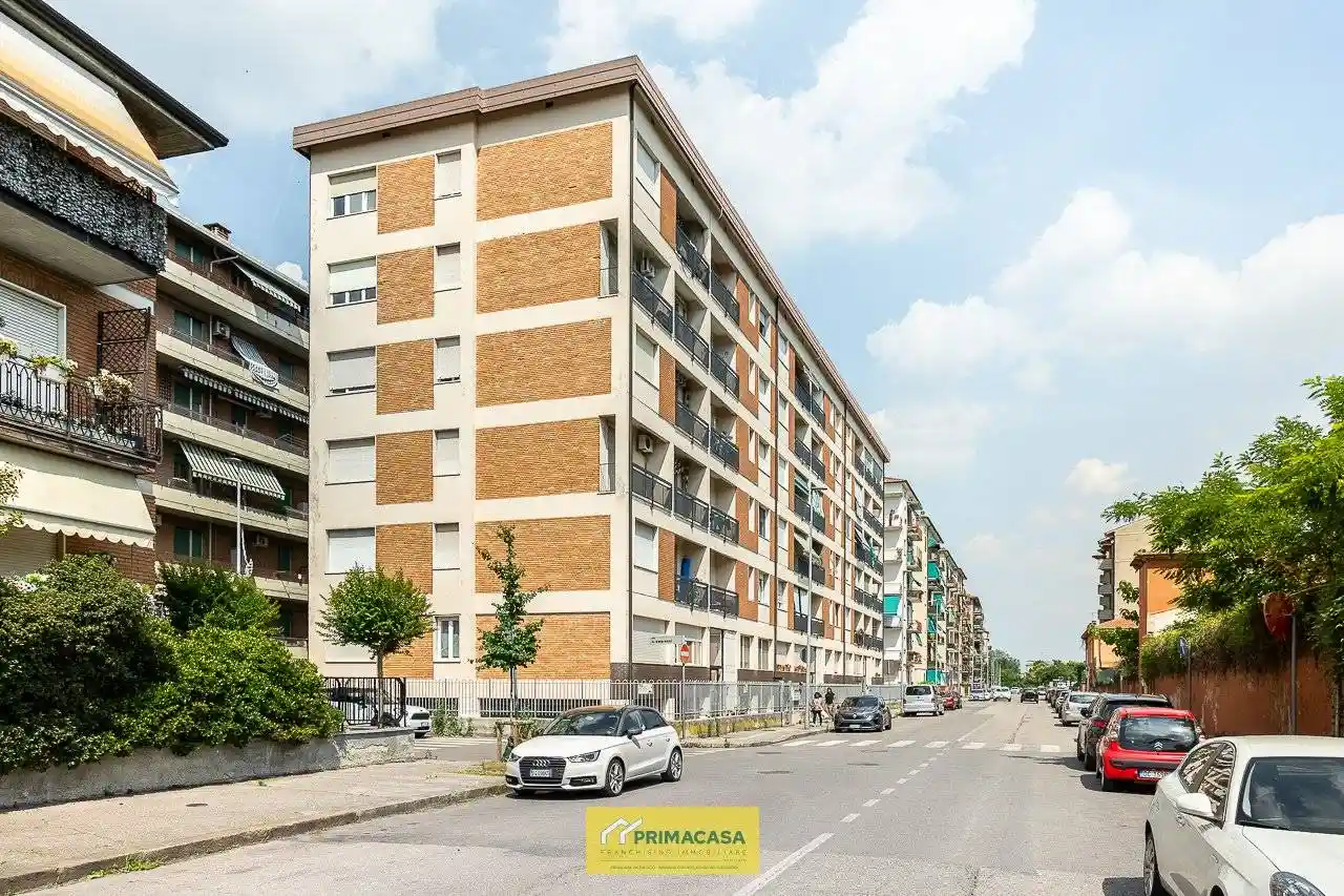 Appartamento in vendita a Verona