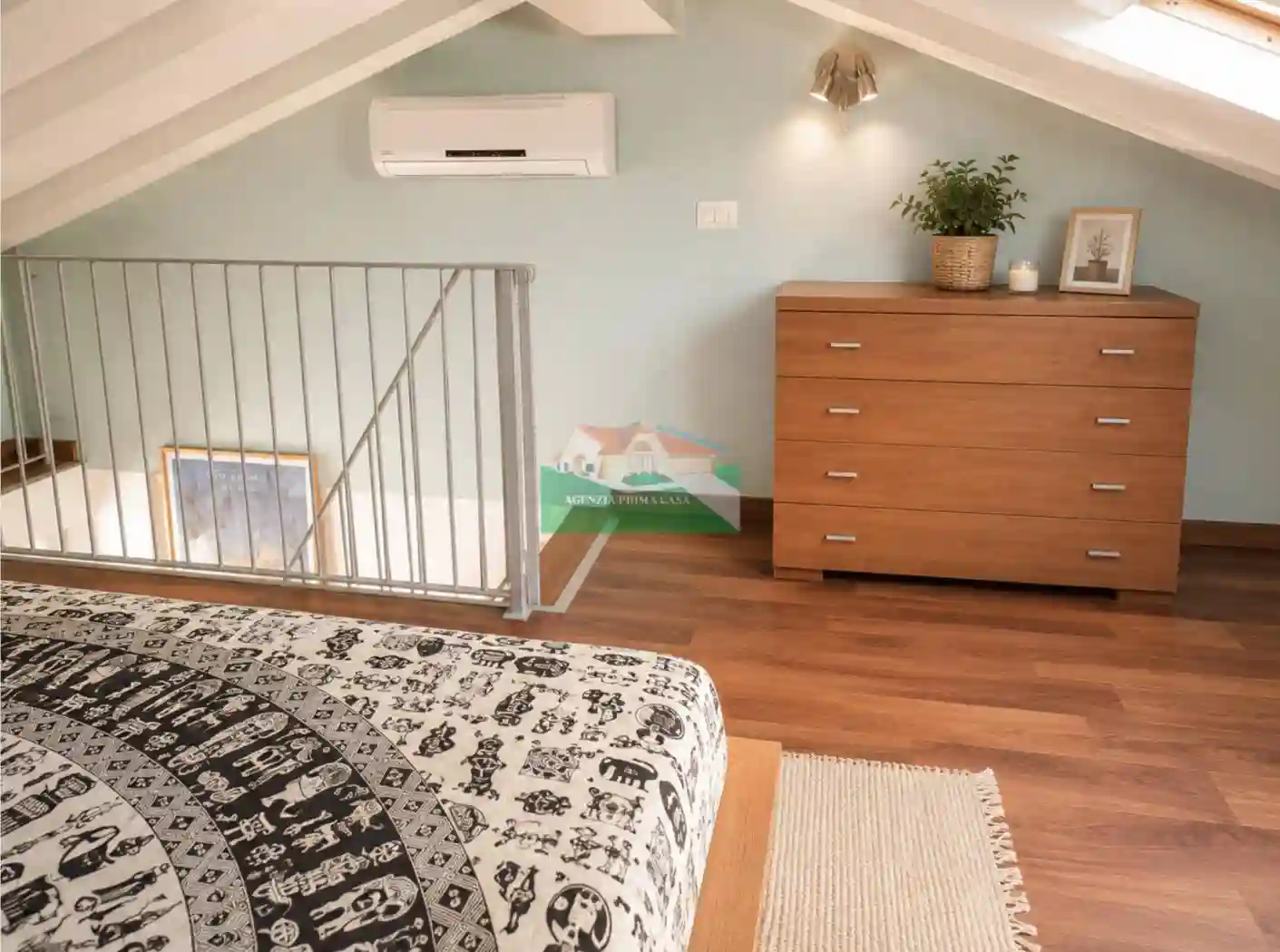 Loft - foto 4