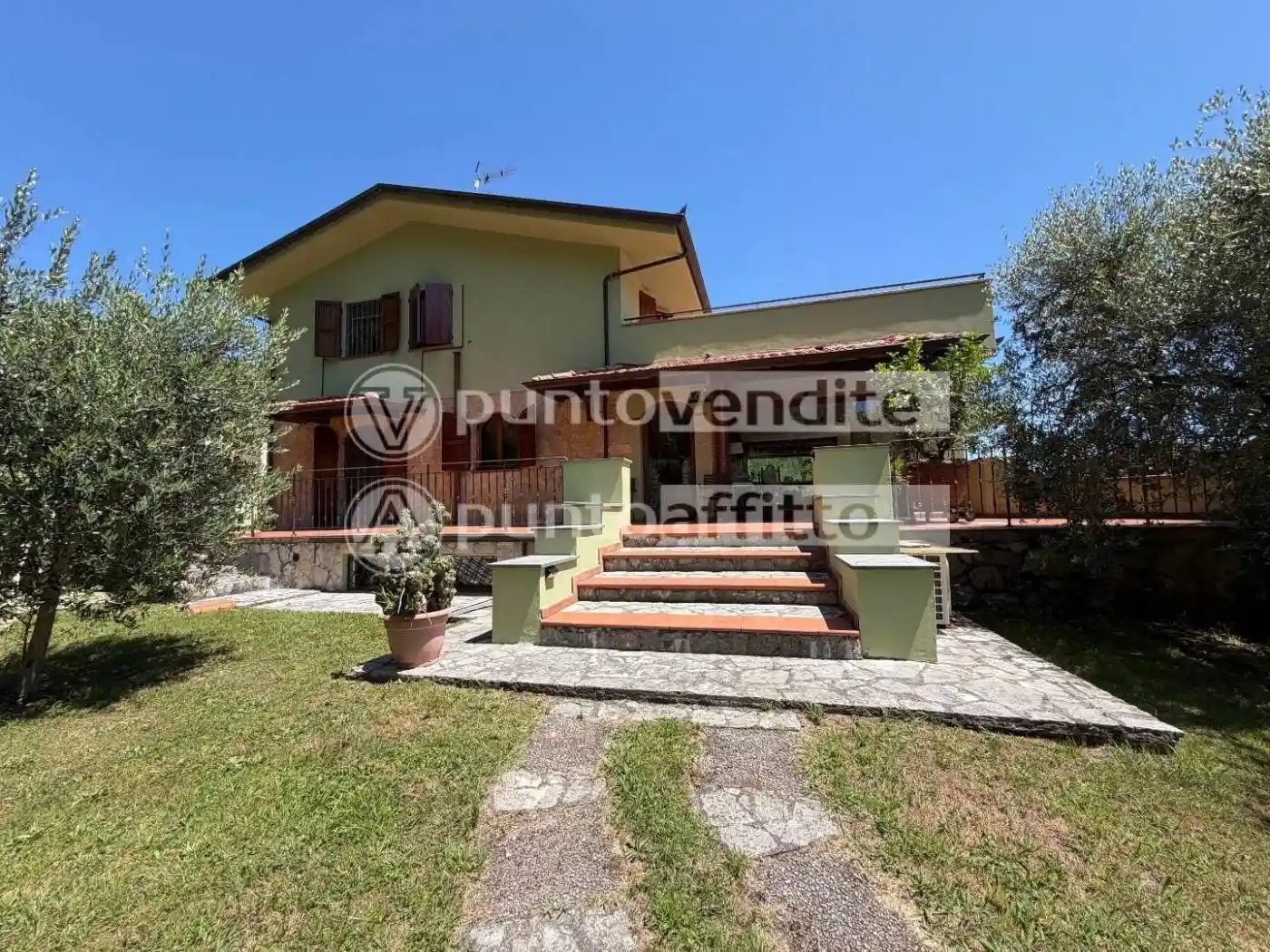 Villa in vendita a Lucca