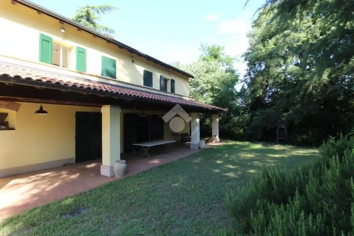 Casa indipendente in vendita a Sasso Marconi