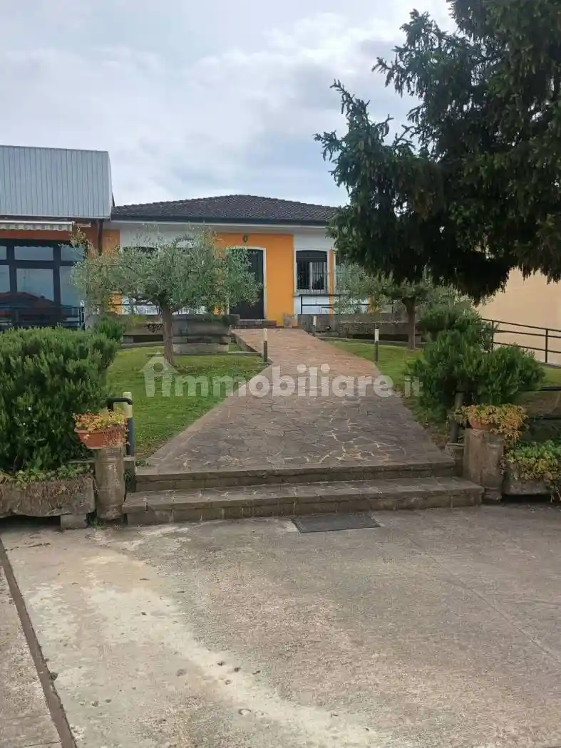 Casa indipendente in affitto a Borgo Veneto