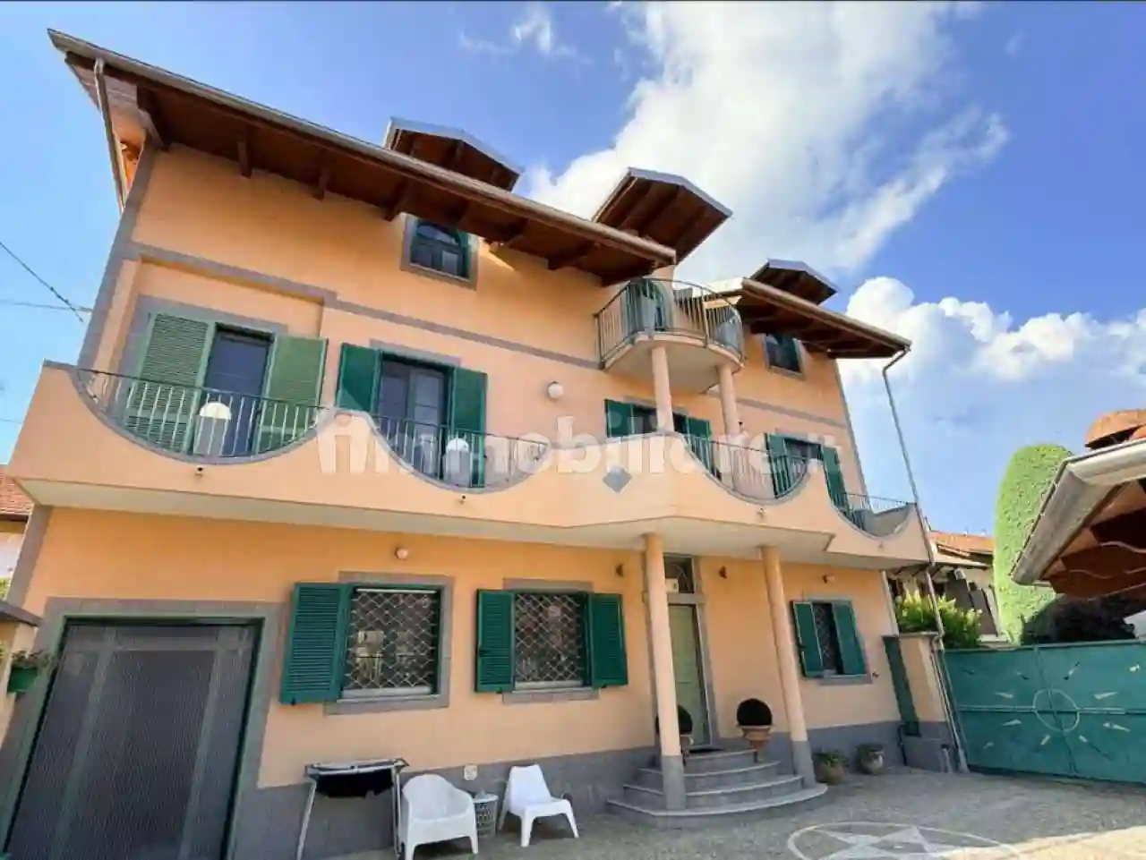 Villa - foto 2