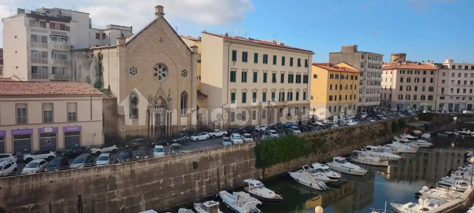 Appartamento in vendita a Livorno
