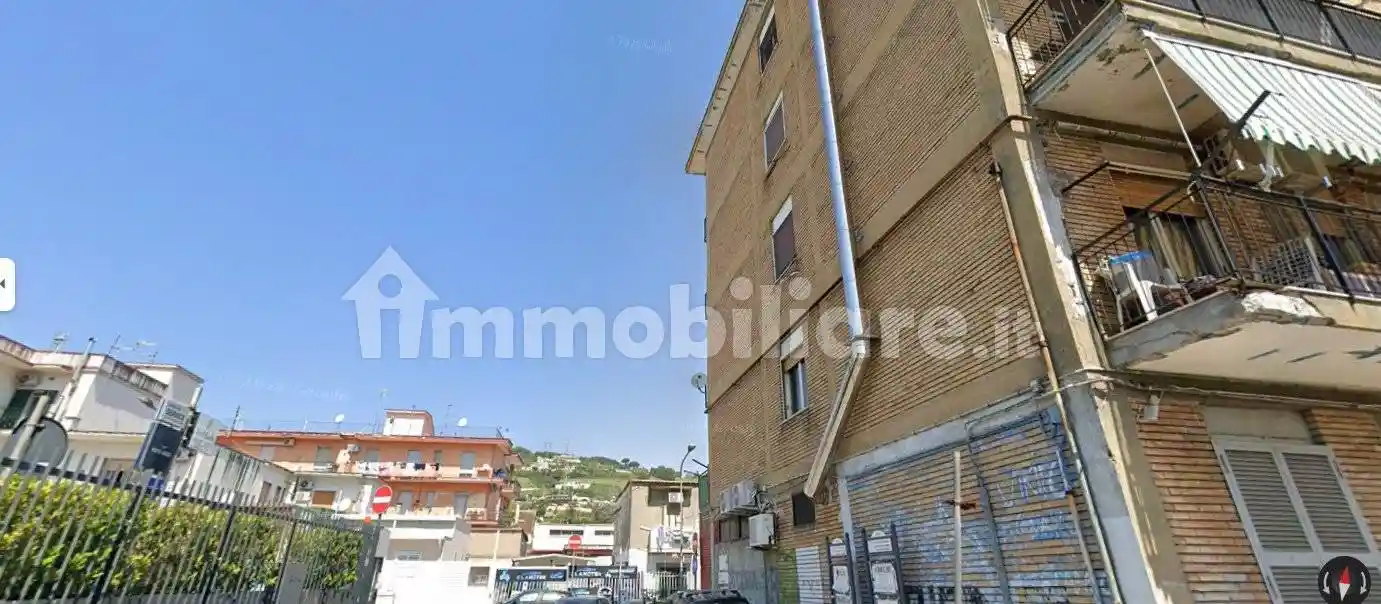 Appartamento in affitto a Pozzuoli