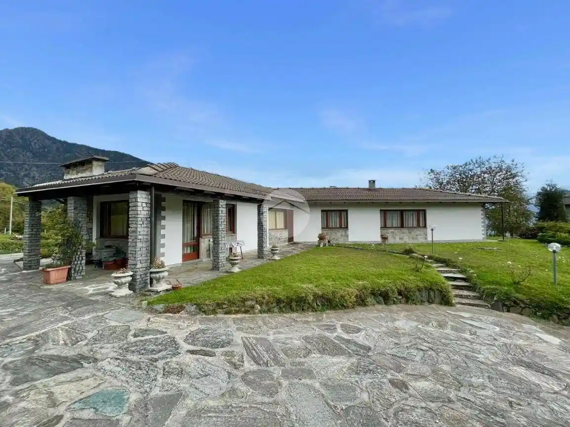 Villa in vendita a Viù