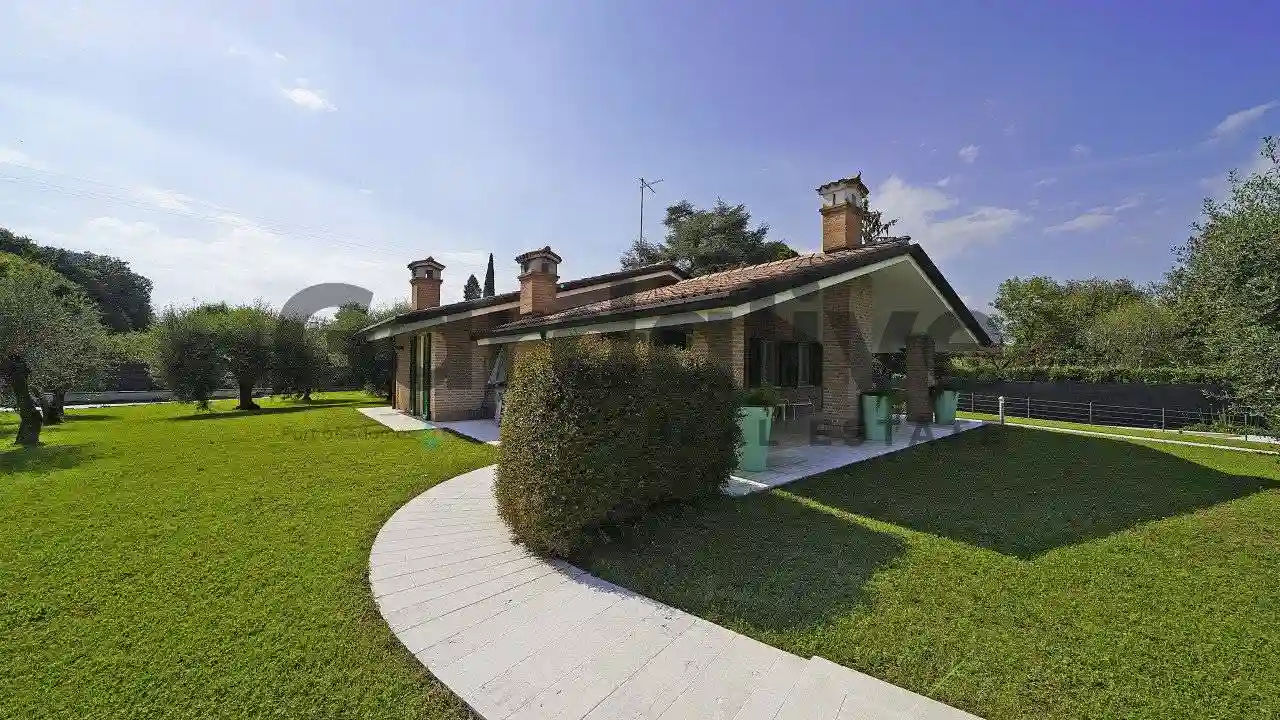 Villa - foto 3