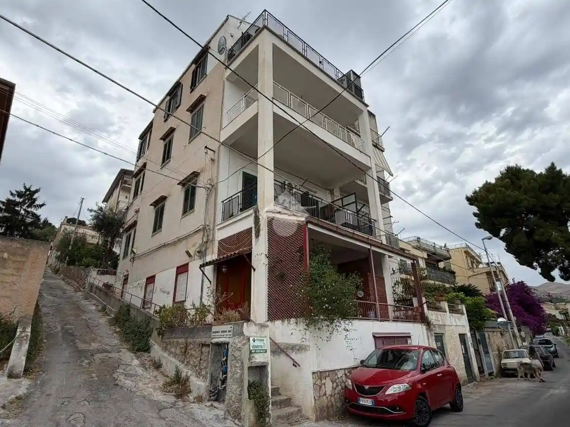 Appartamento in vendita a Palermo