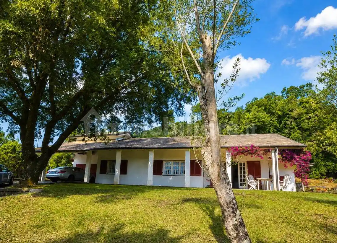 Villa in vendita a Deiva Marina