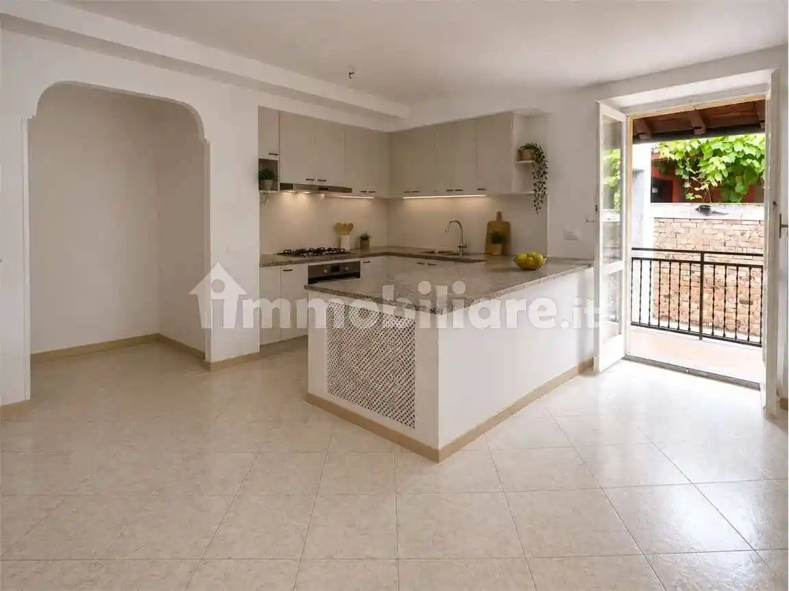 Appartamento in vendita a Oggiono