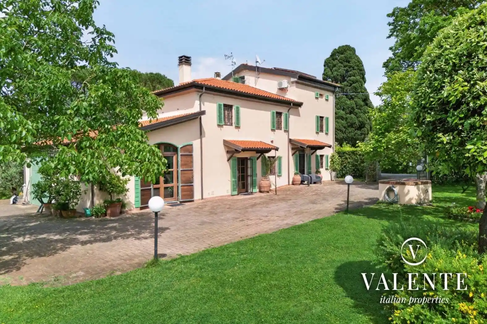 Villa in vendita a Fauglia