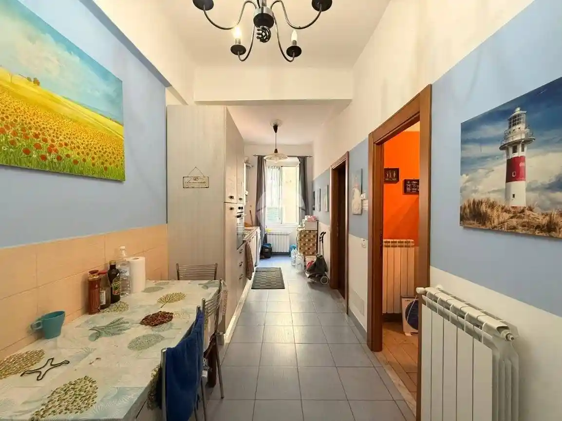 Appartamento in vendita a Genova