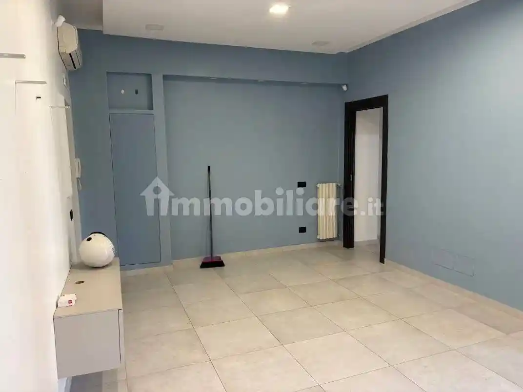 Appartamento in affitto a Napoli