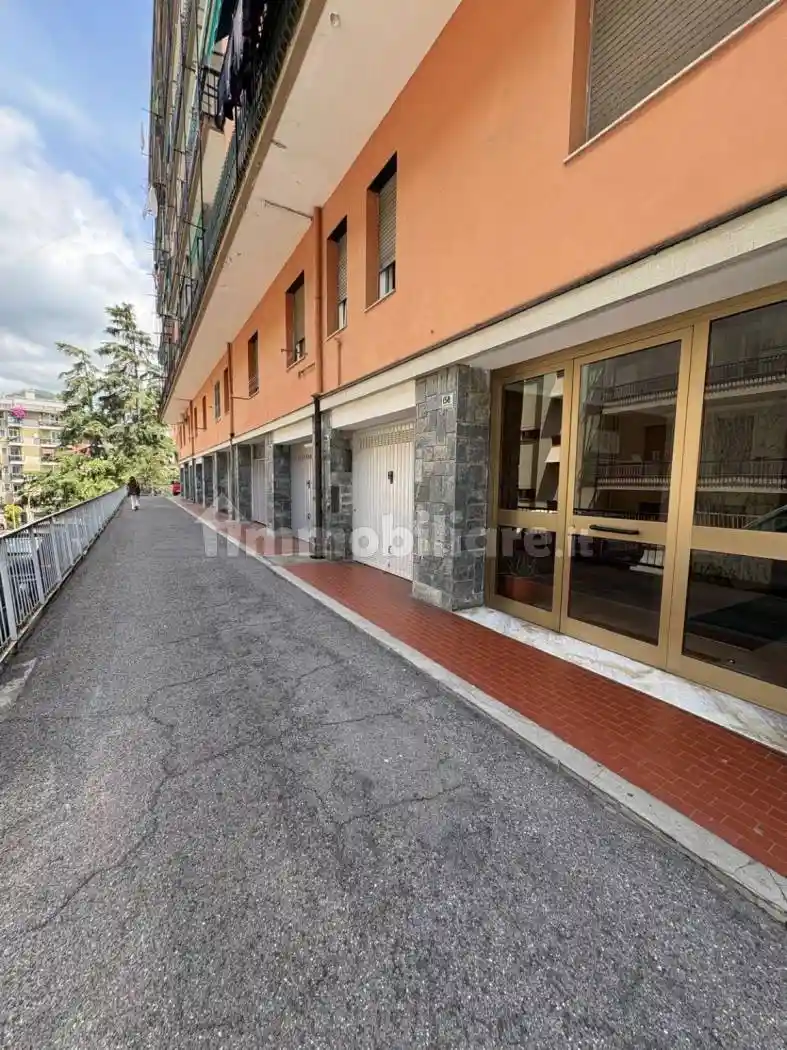 Appartamento in vendita a Genova