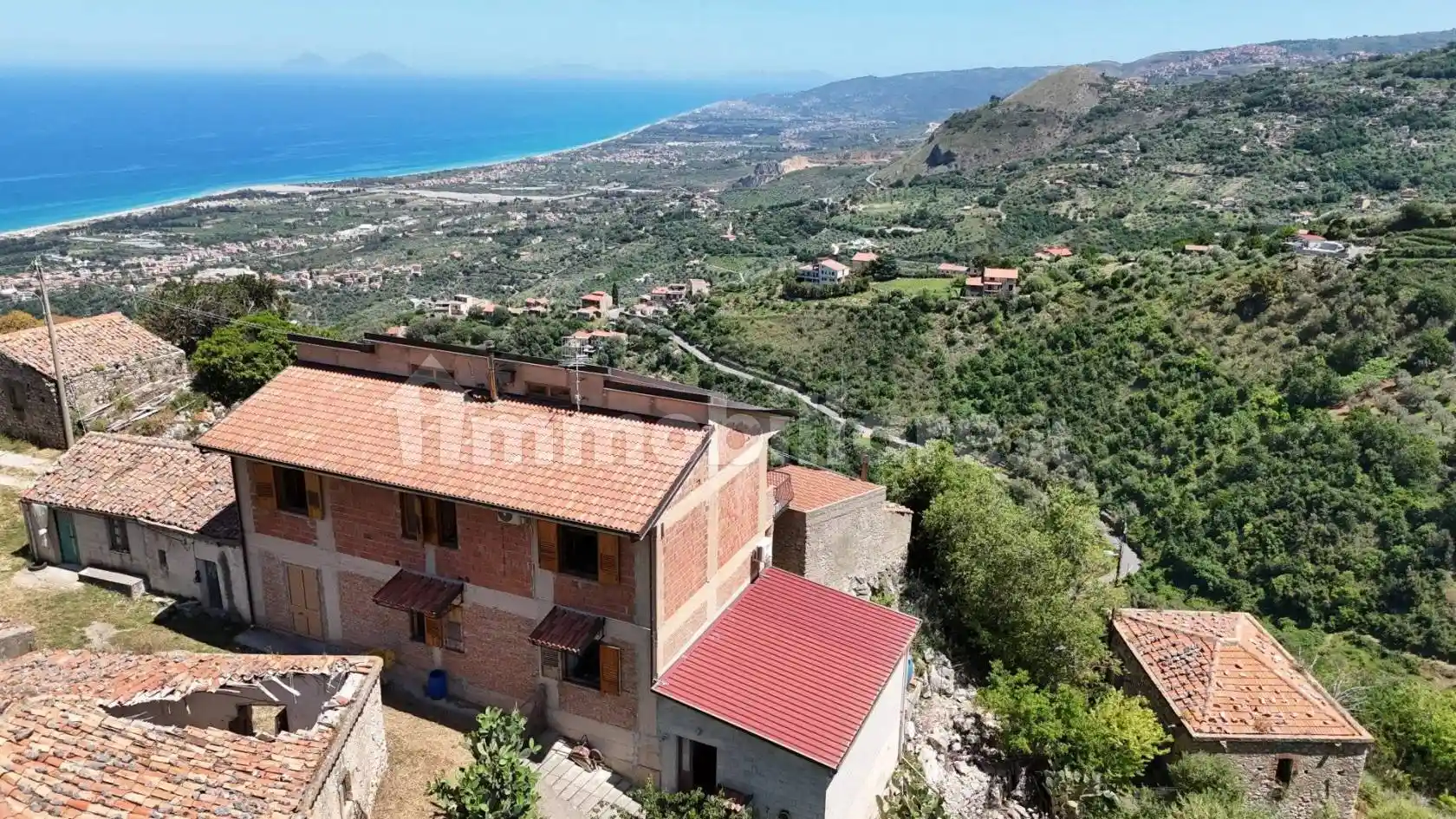 Appartamento in vendita a Sant'Agata di Militello
