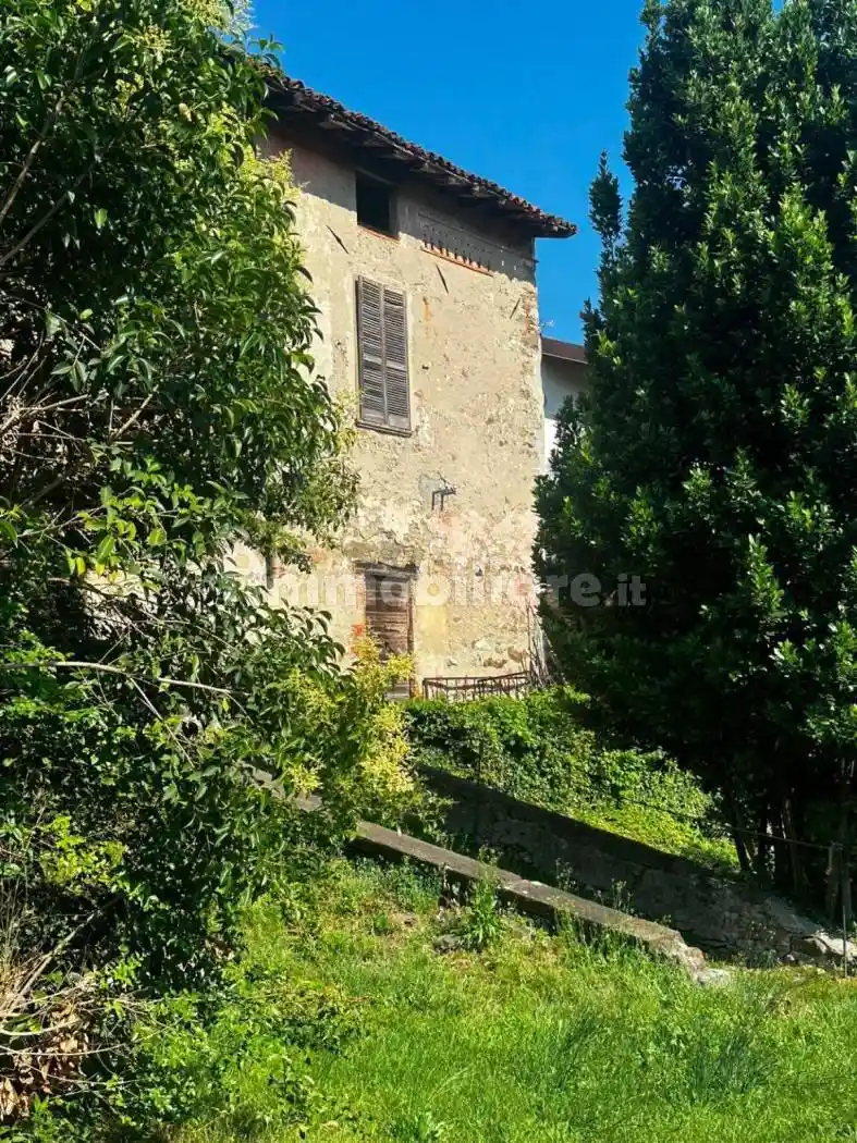 Palazzo - Edificio in vendita a Villa d'Adda