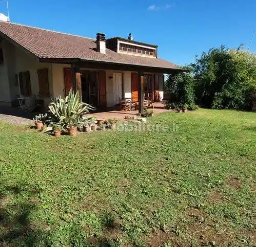 Villa in vendita a Fano