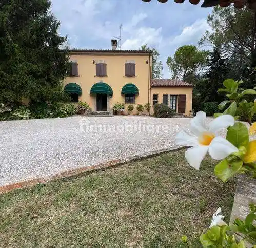 Villa in vendita a Fano