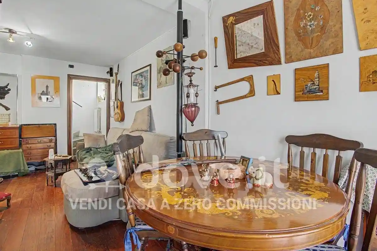 Villa in vendita a Maccagno con Pino e Veddasca