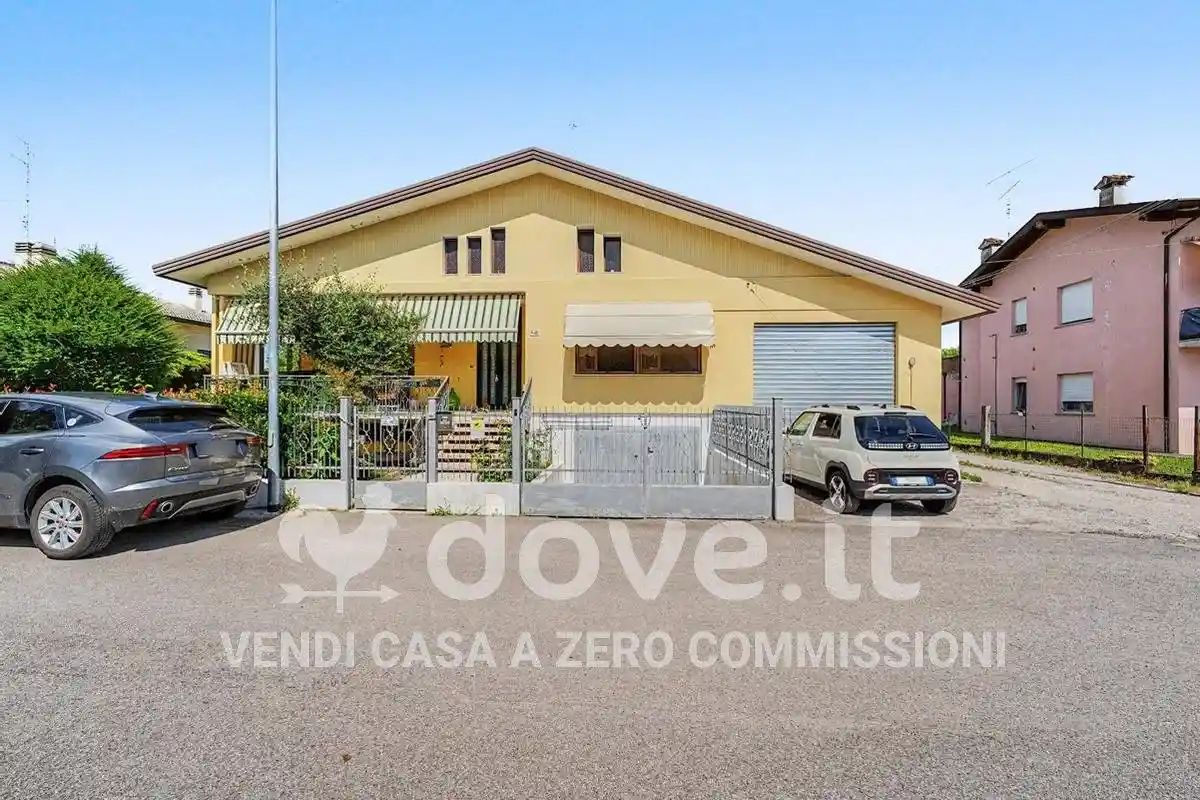 Casa indipendente in vendita a Porcia