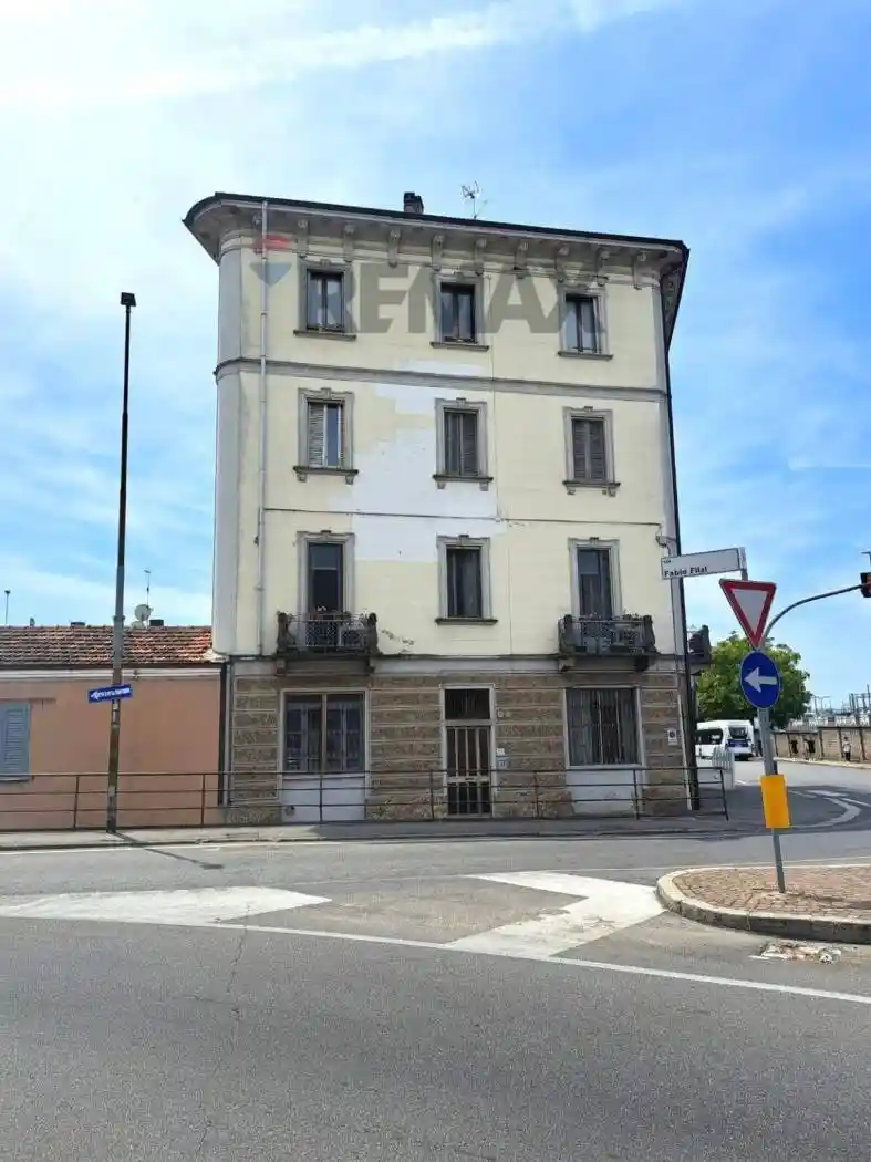 Appartamento in vendita a Pavia