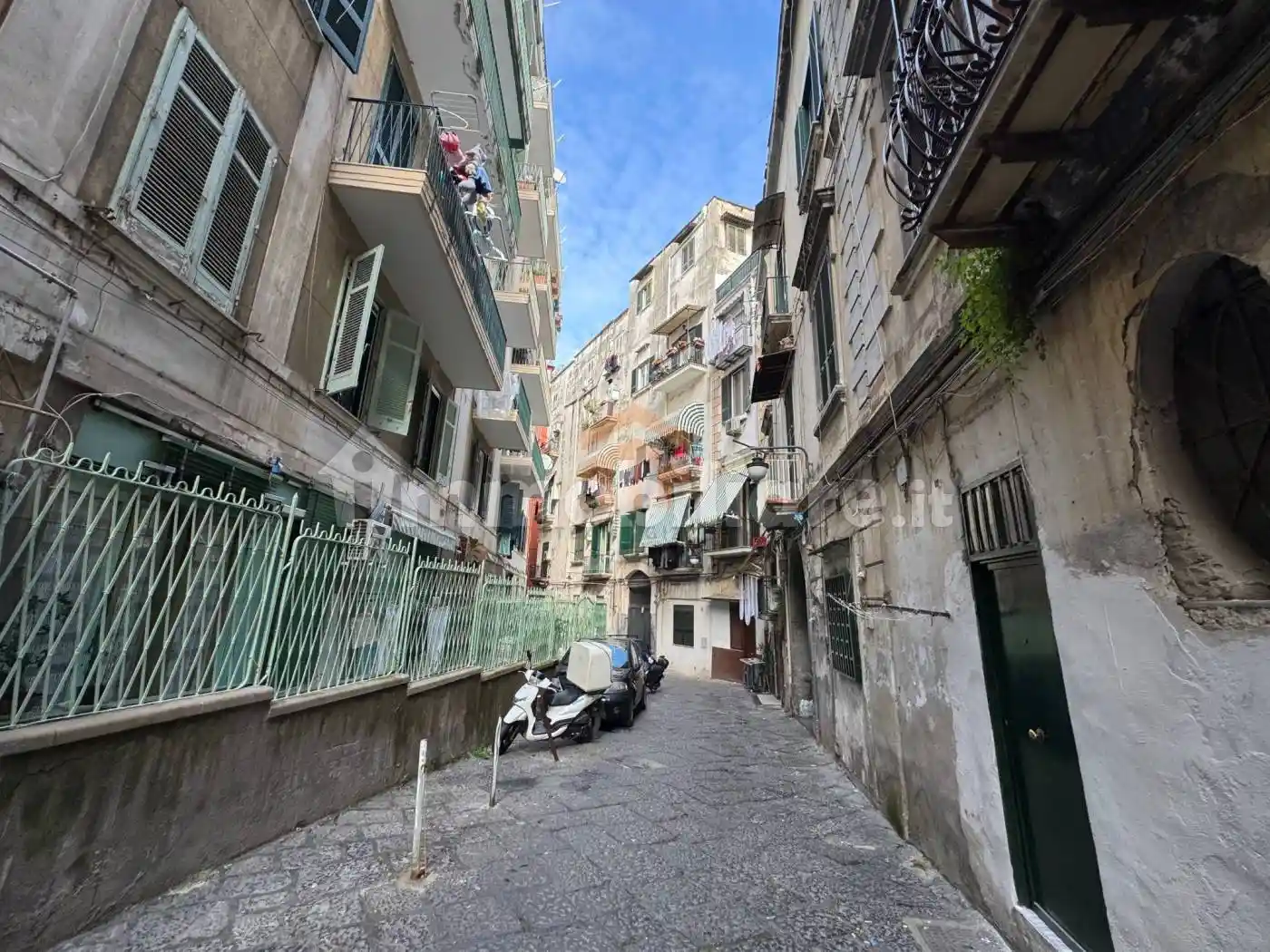 Appartamento in vendita a Napoli