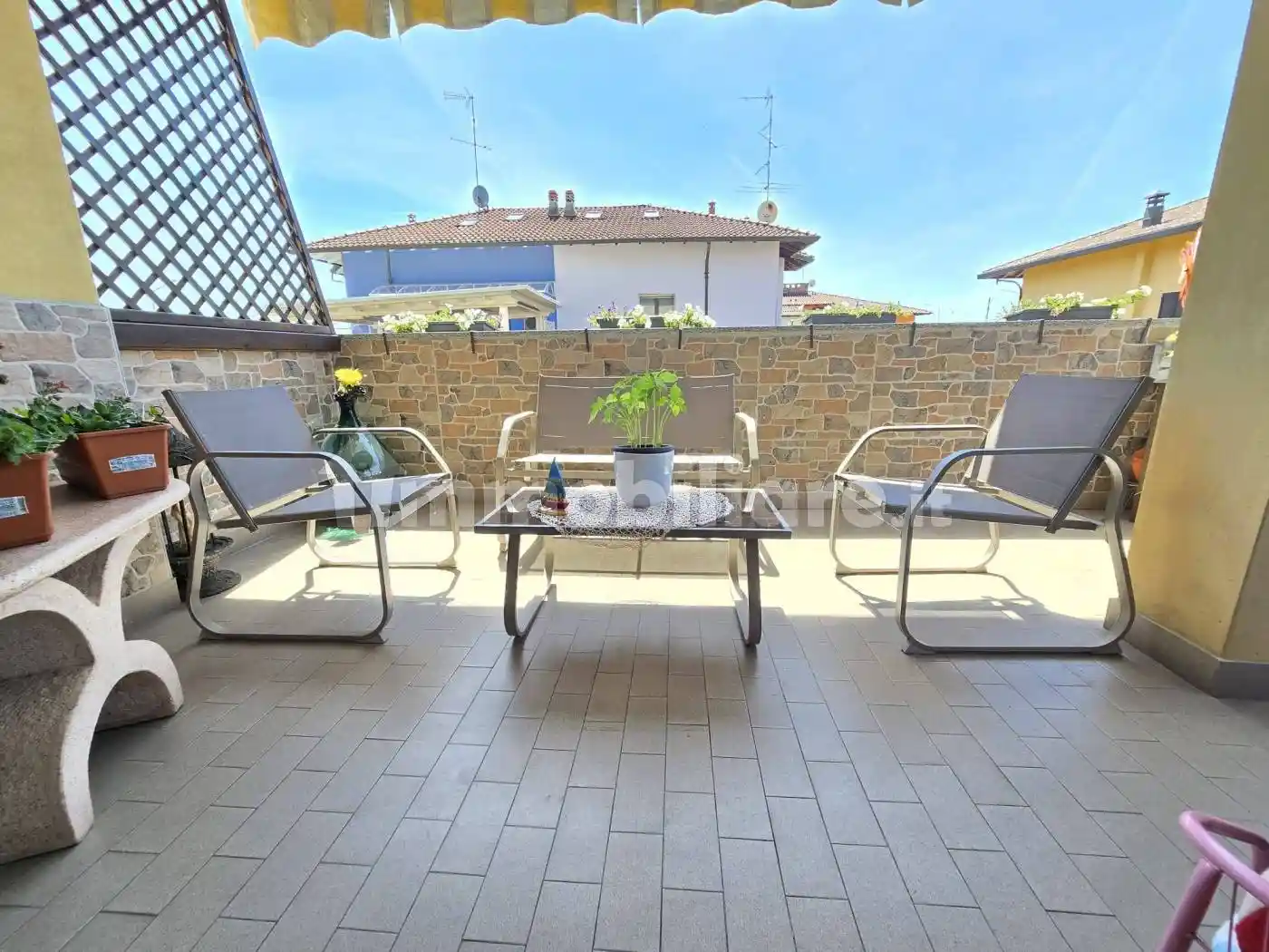 Appartamento in vendita a Galliate