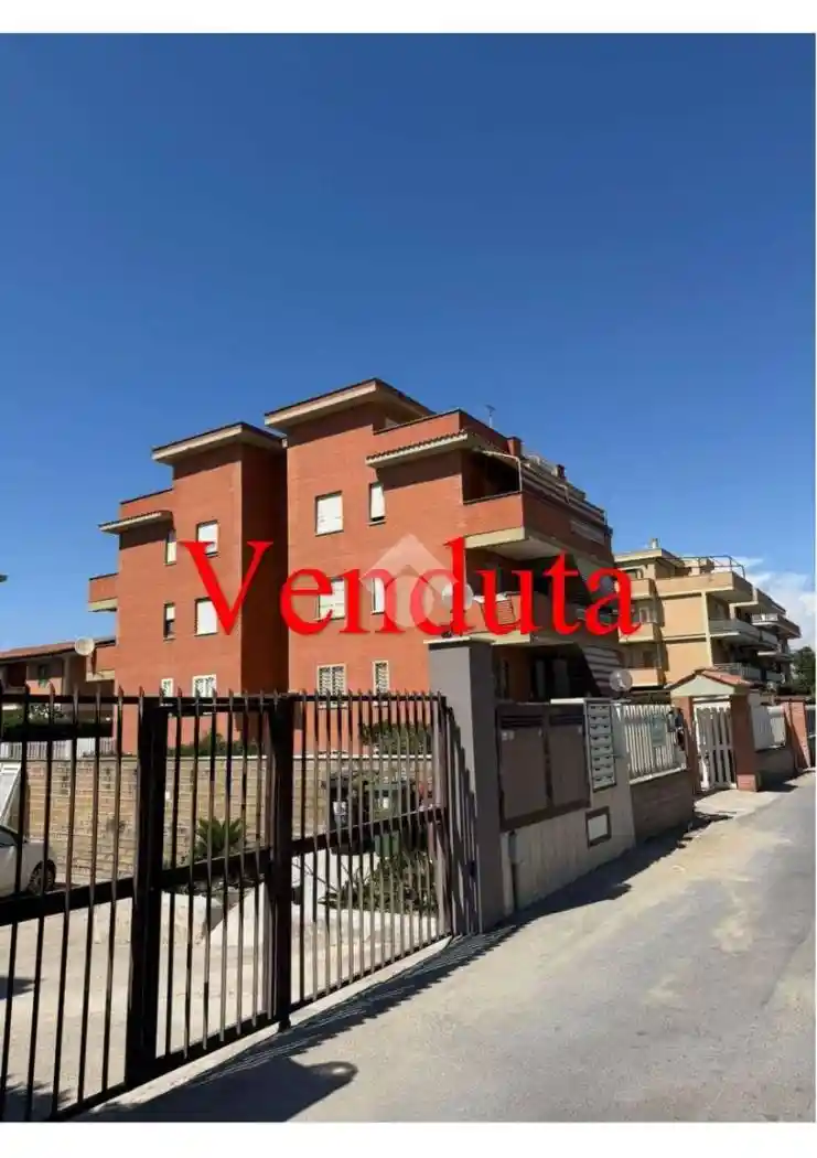 Appartamento in vendita a Ardea