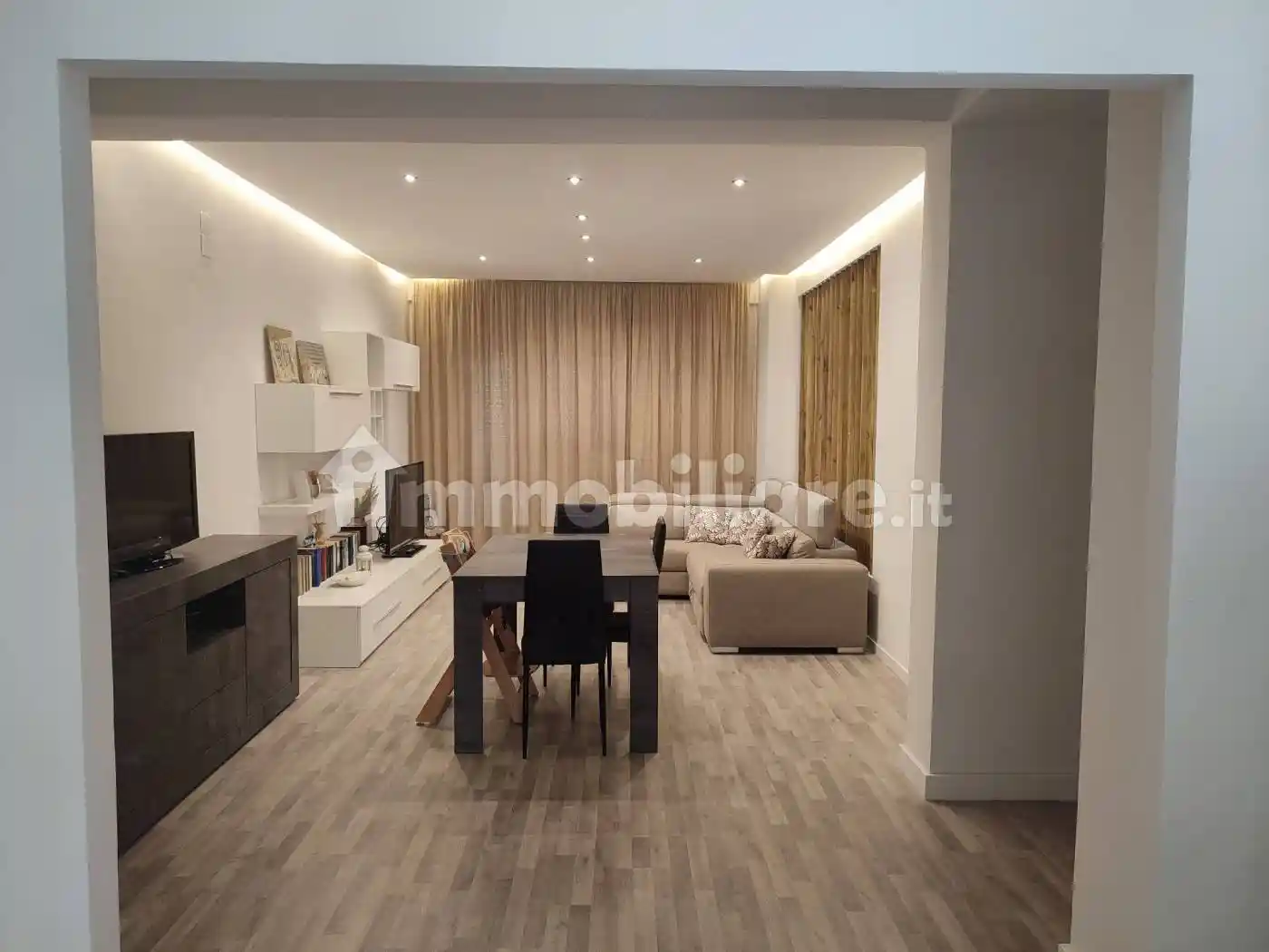 Appartamento in vendita a Palermo