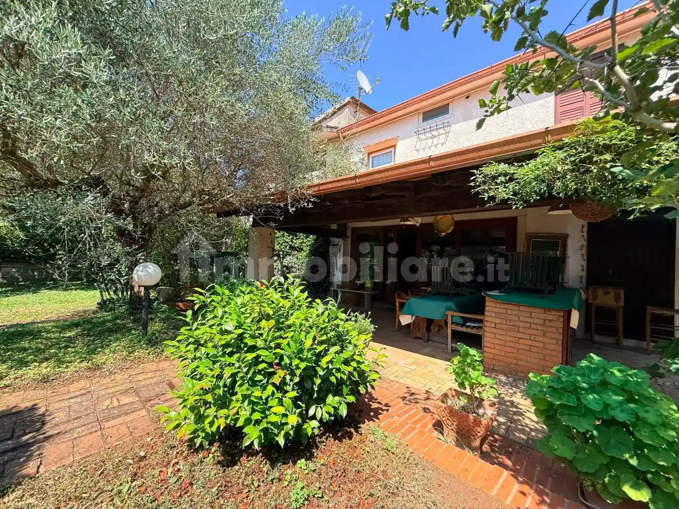 Villa in vendita a Zagarolo