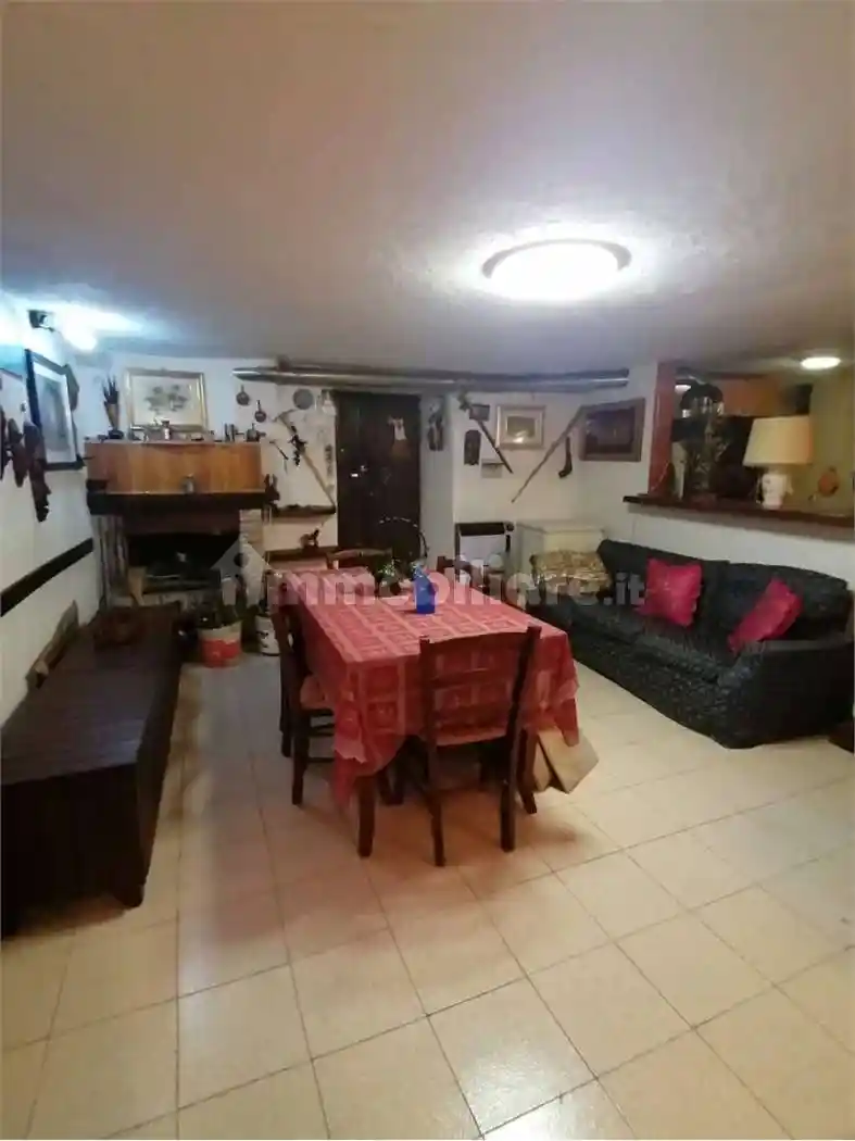 Casa indipendente in vendita a Terni