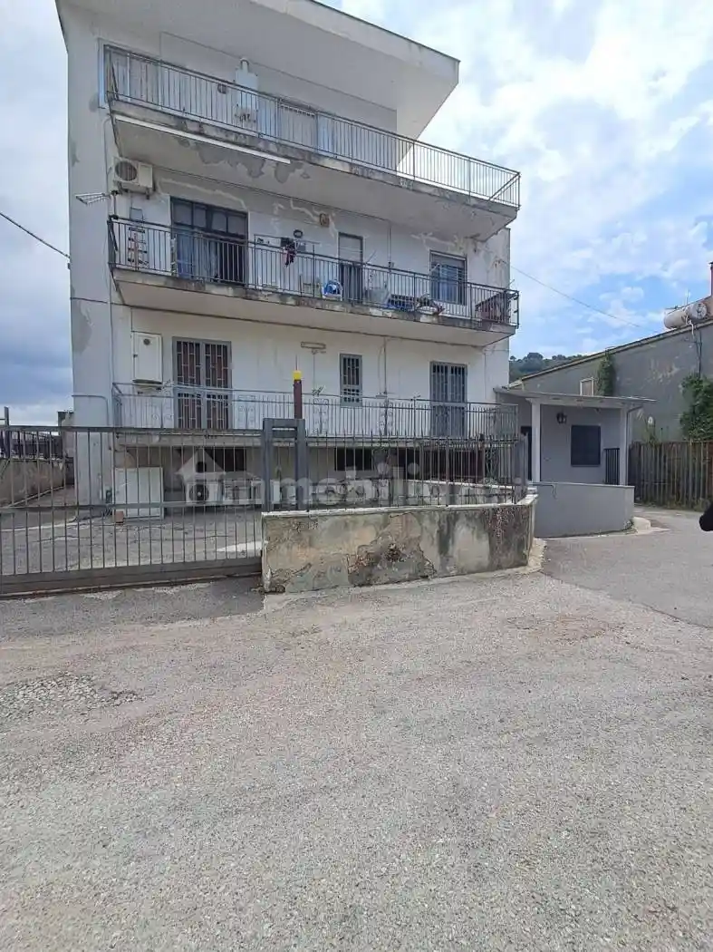 Appartamento in vendita a Pozzuoli