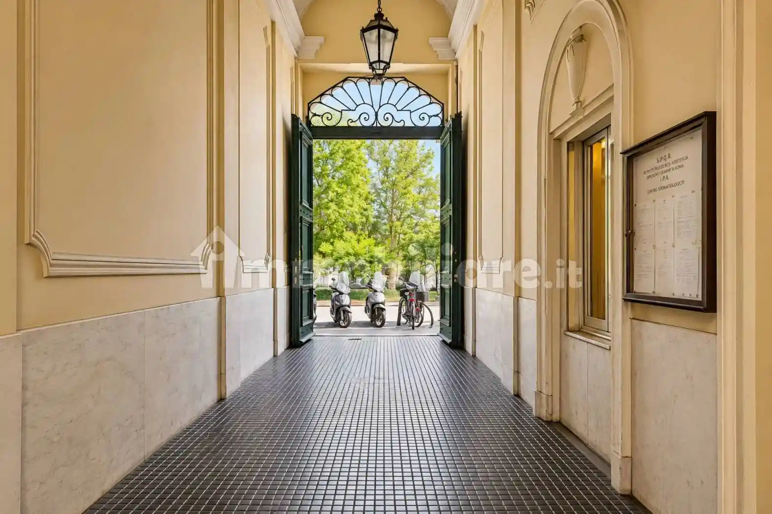 Appartamento in vendita a Roma