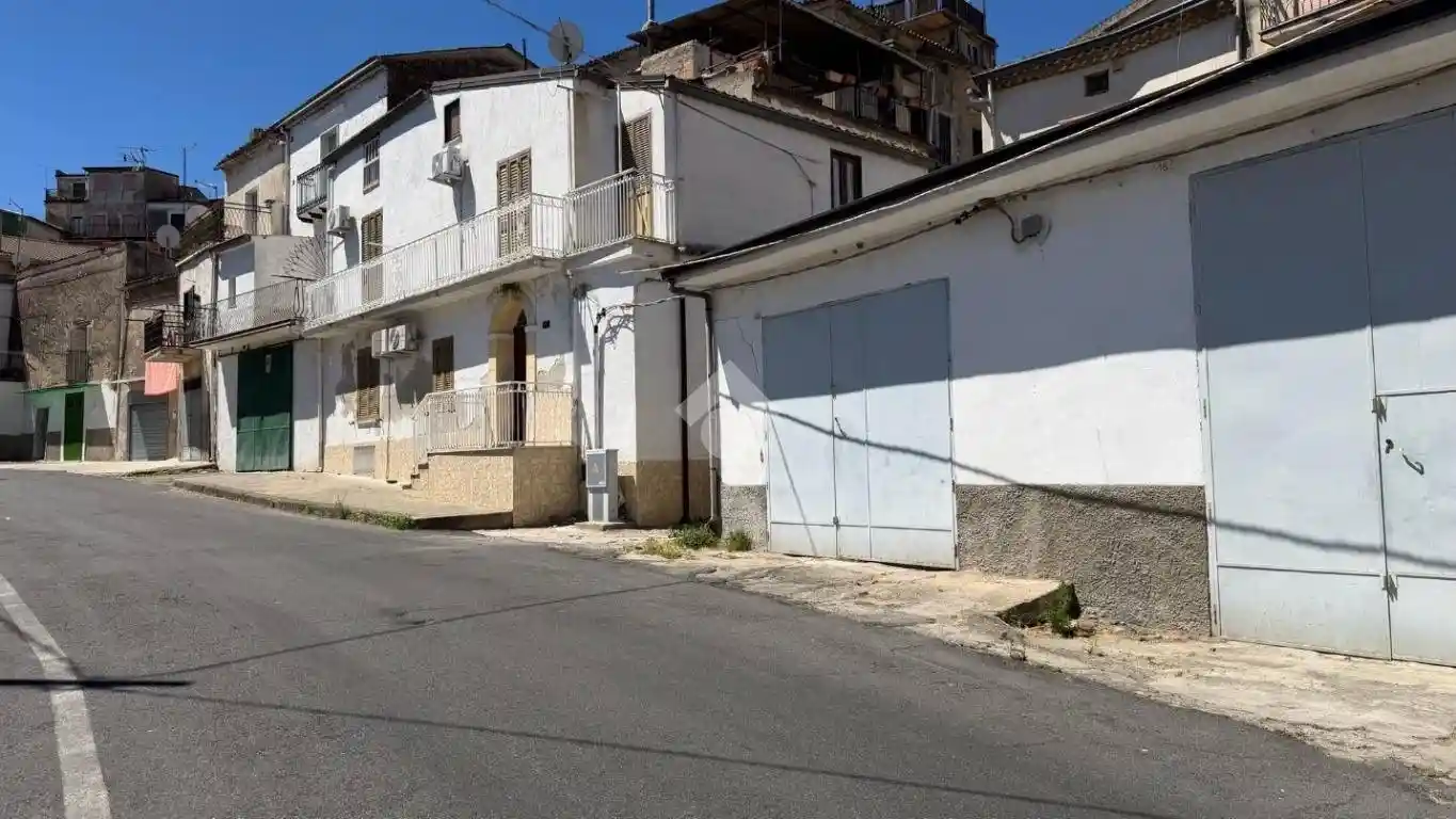 Casa indipendente in vendita a Corigliano-Rossano