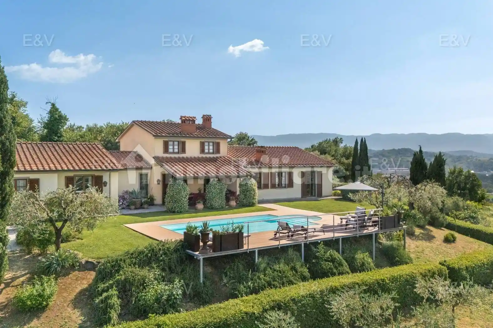 Villa in vendita a Terranuova Bracciolini