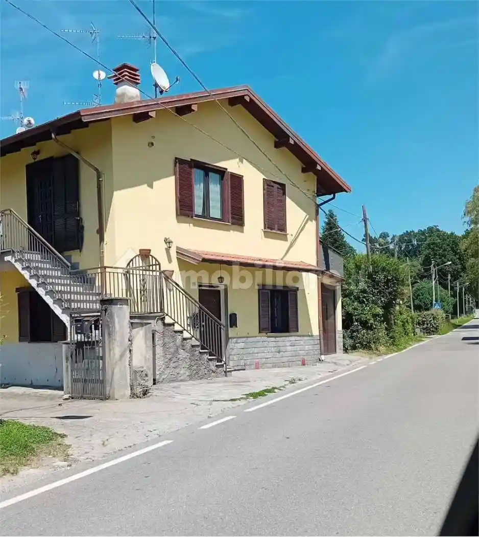 Appartamento in affitto a Taino