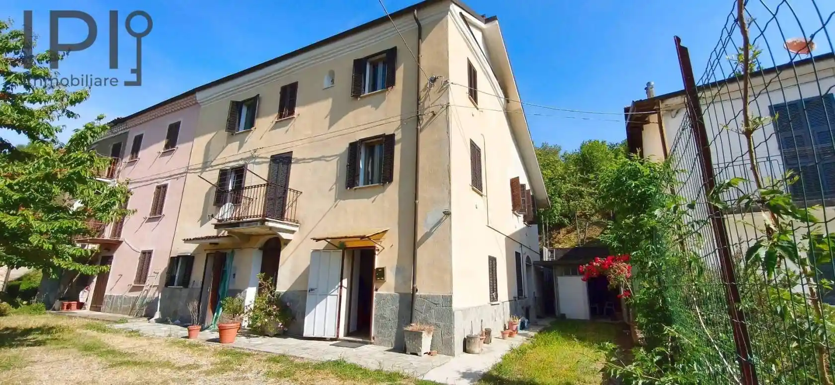 Casa indipendente in vendita a Ponzone
