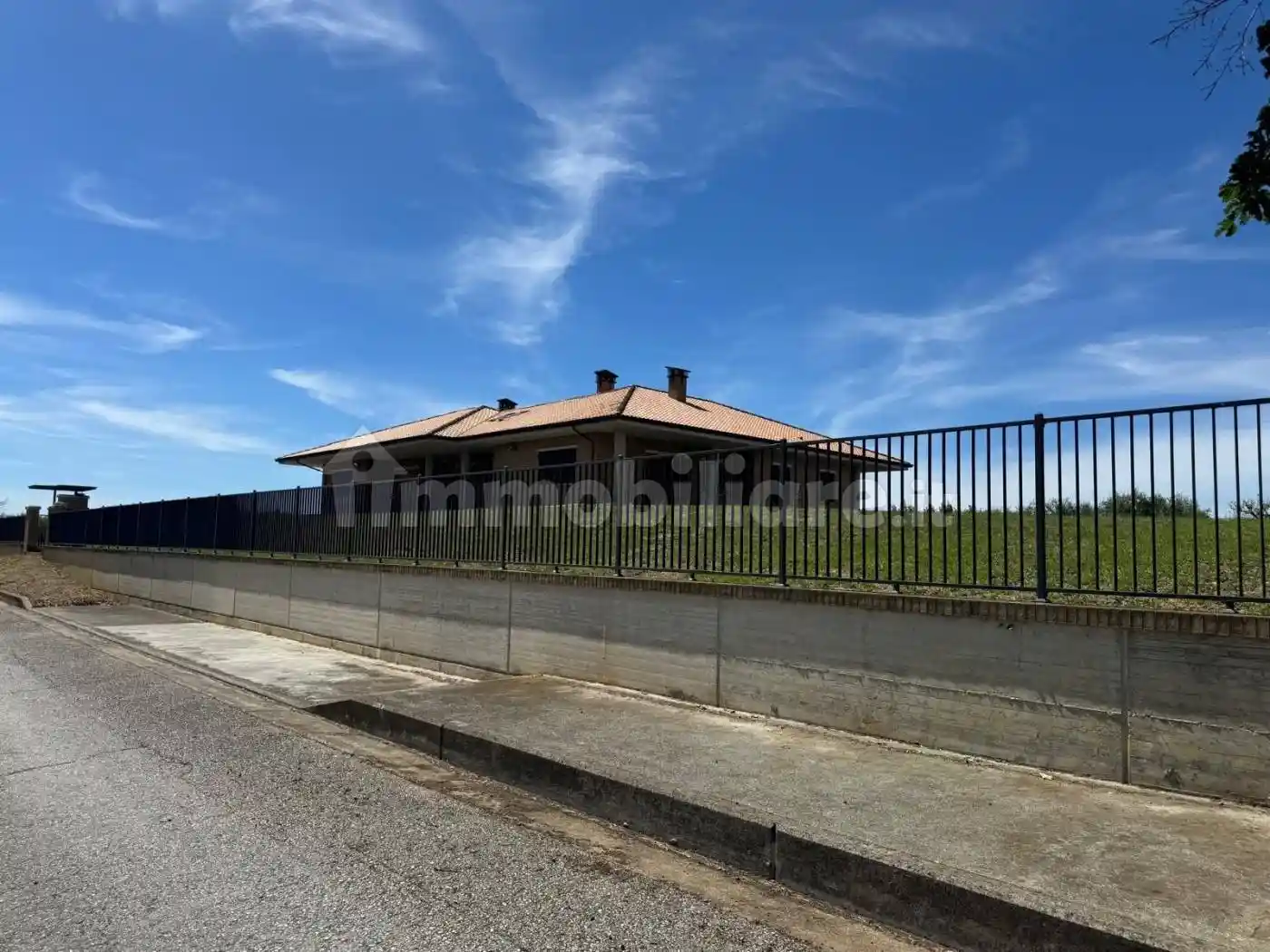 Villa in vendita a Montegranaro