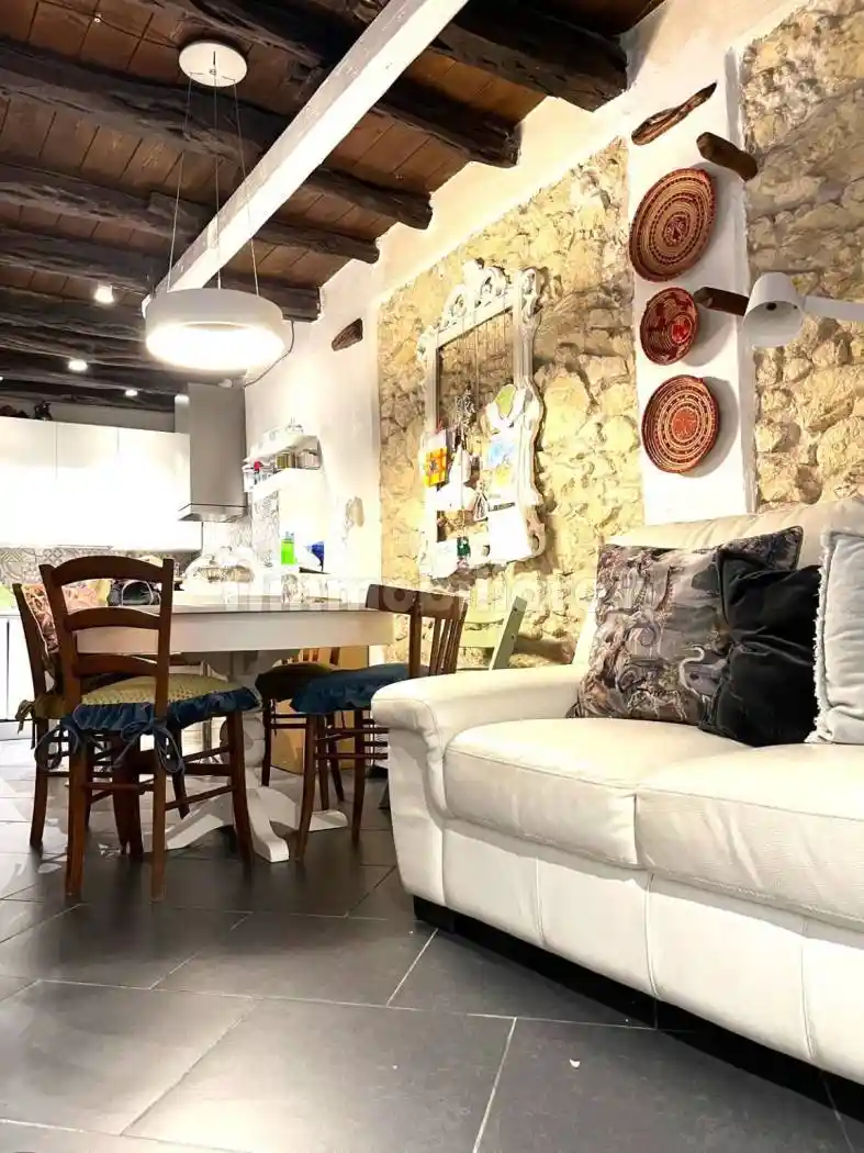 Appartamento in vendita a Cagliari