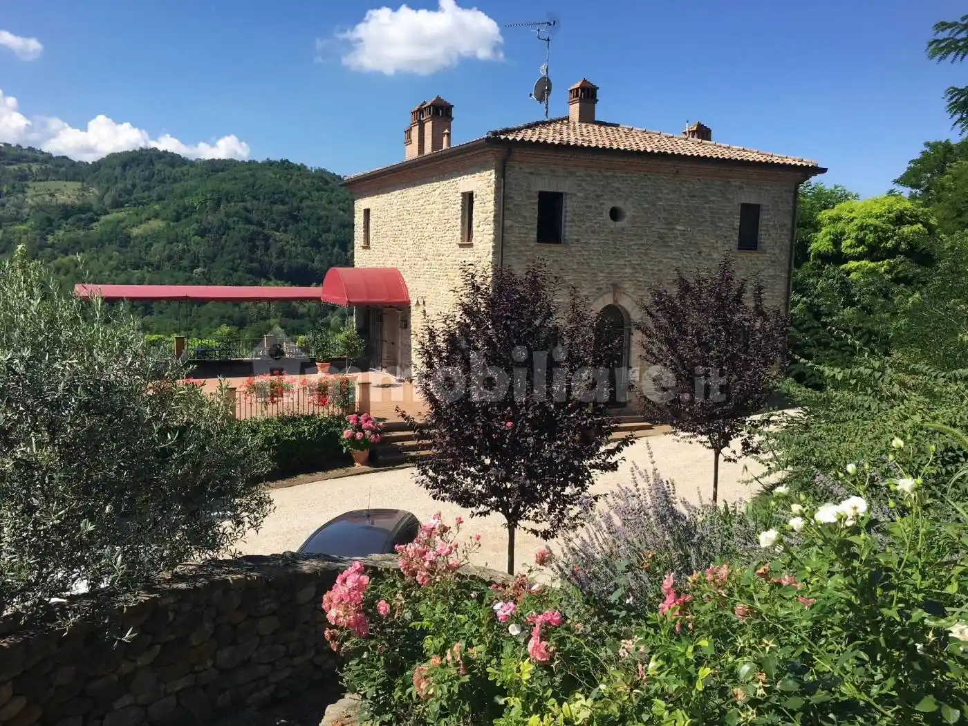 Villa in vendita a Roncofreddo