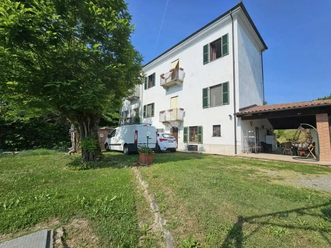 Casa indipendente in vendita a Acqui Terme