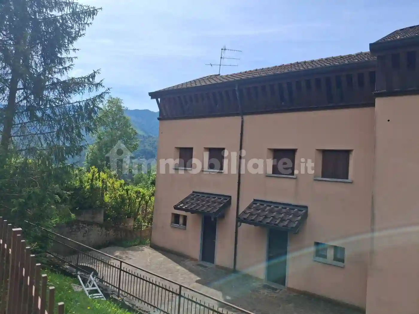 Villetta a schiera - foto 2